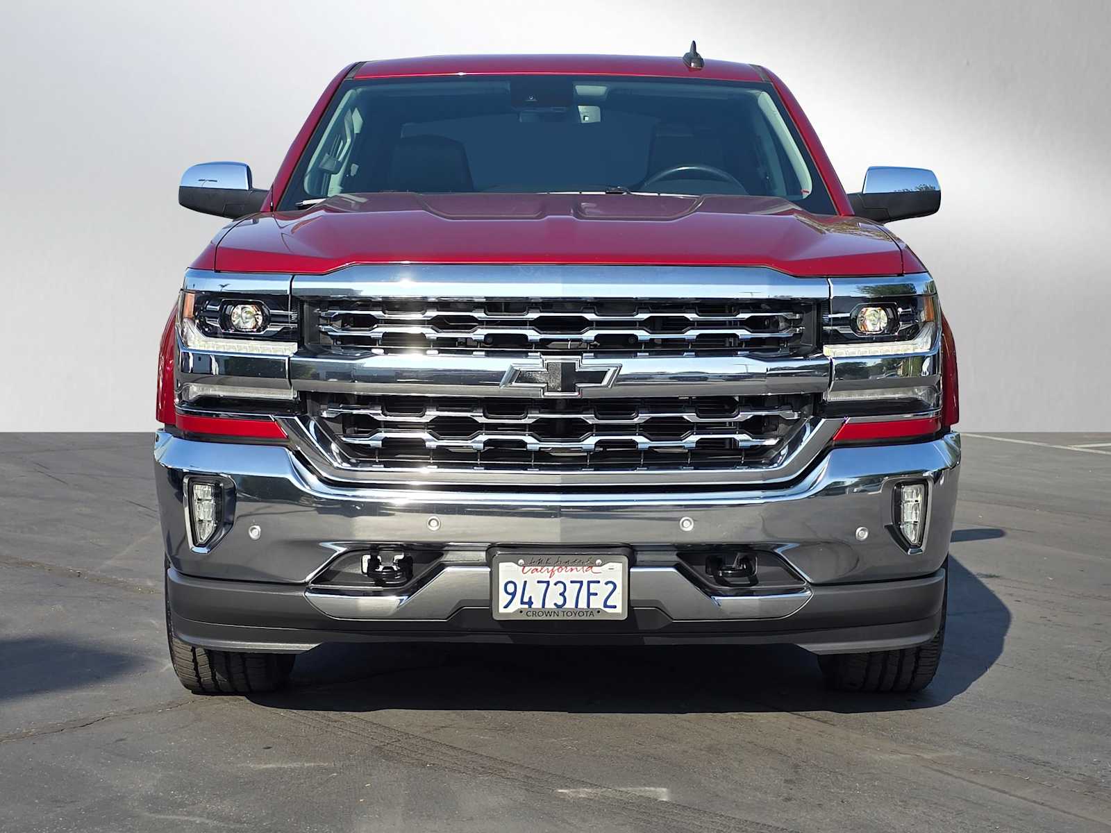 2018 Chevrolet Silverado 1500 LTZ 2WD Crew Cab 143.5 8