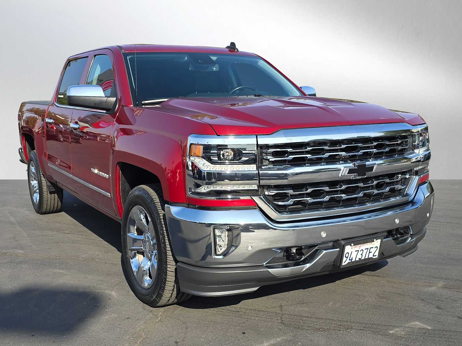 2018 Chevrolet Silverado 1500 LTZ 2WD Crew Cab 143.5 7