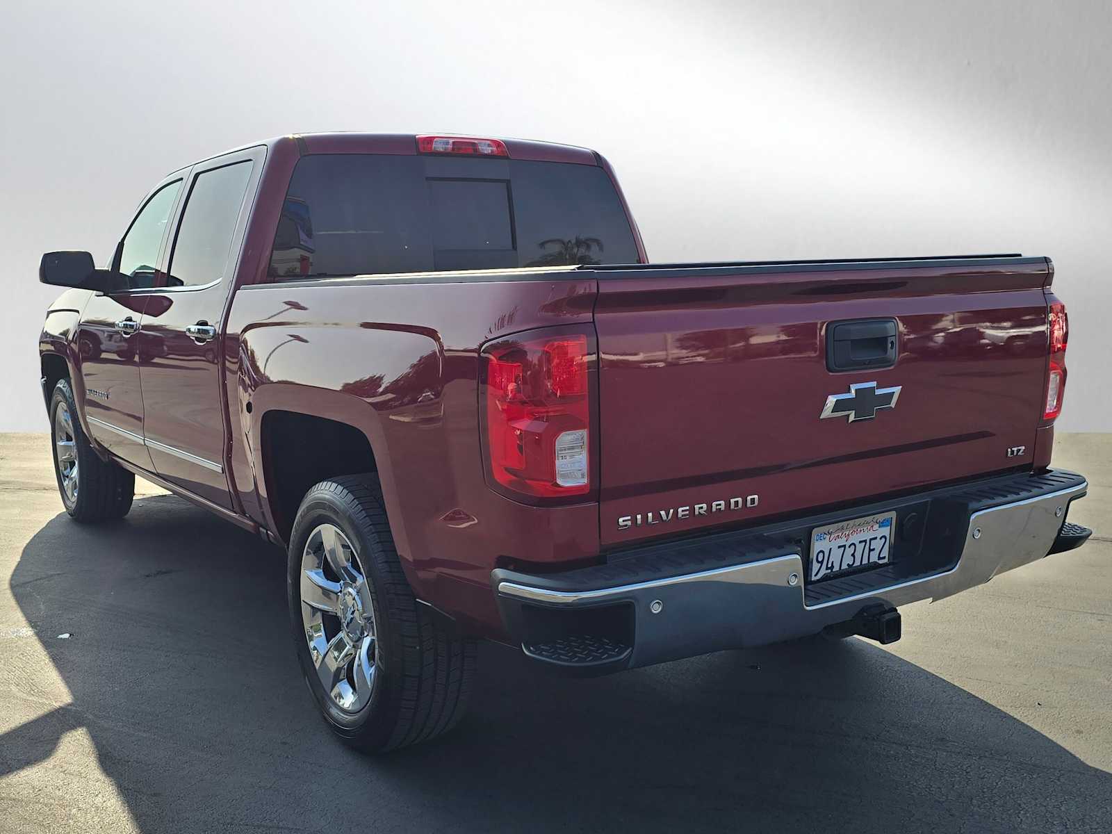 2018 Chevrolet Silverado 1500 LTZ 2WD Crew Cab 143.5 3