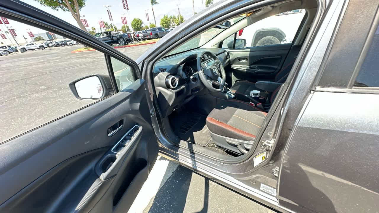 2020 Nissan Versa SR 7