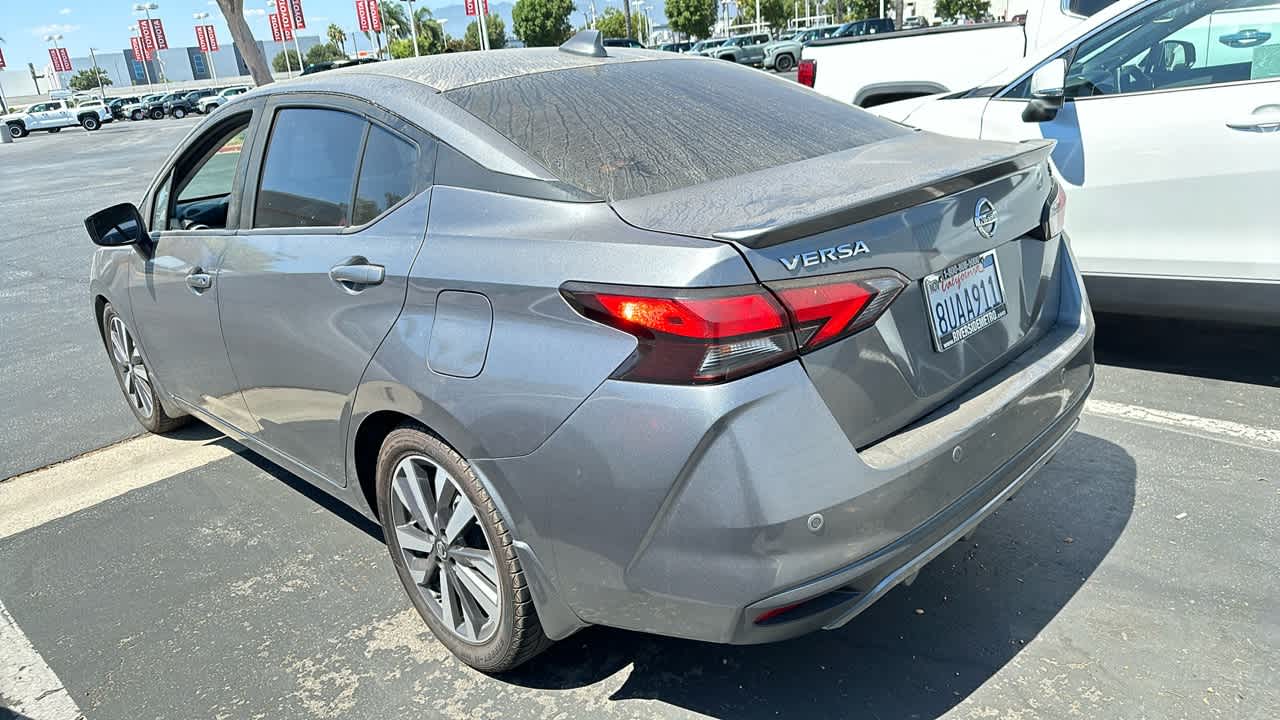 2020 Nissan Versa SR 5