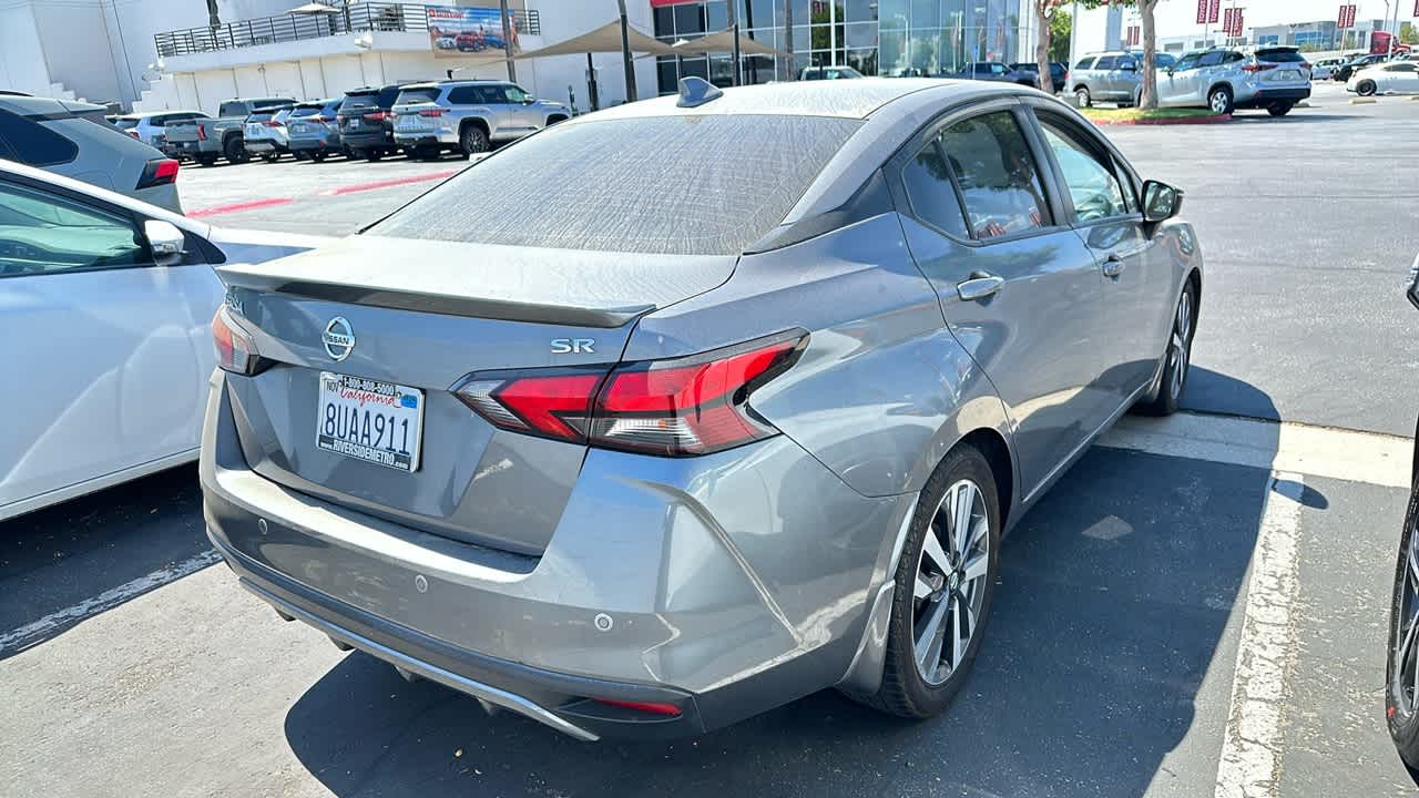 2020 Nissan Versa SR 3