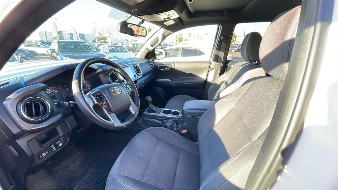 2017 Toyota Tacoma TRD Sport Double Cab 5 Bed V6 4x2 AT 4