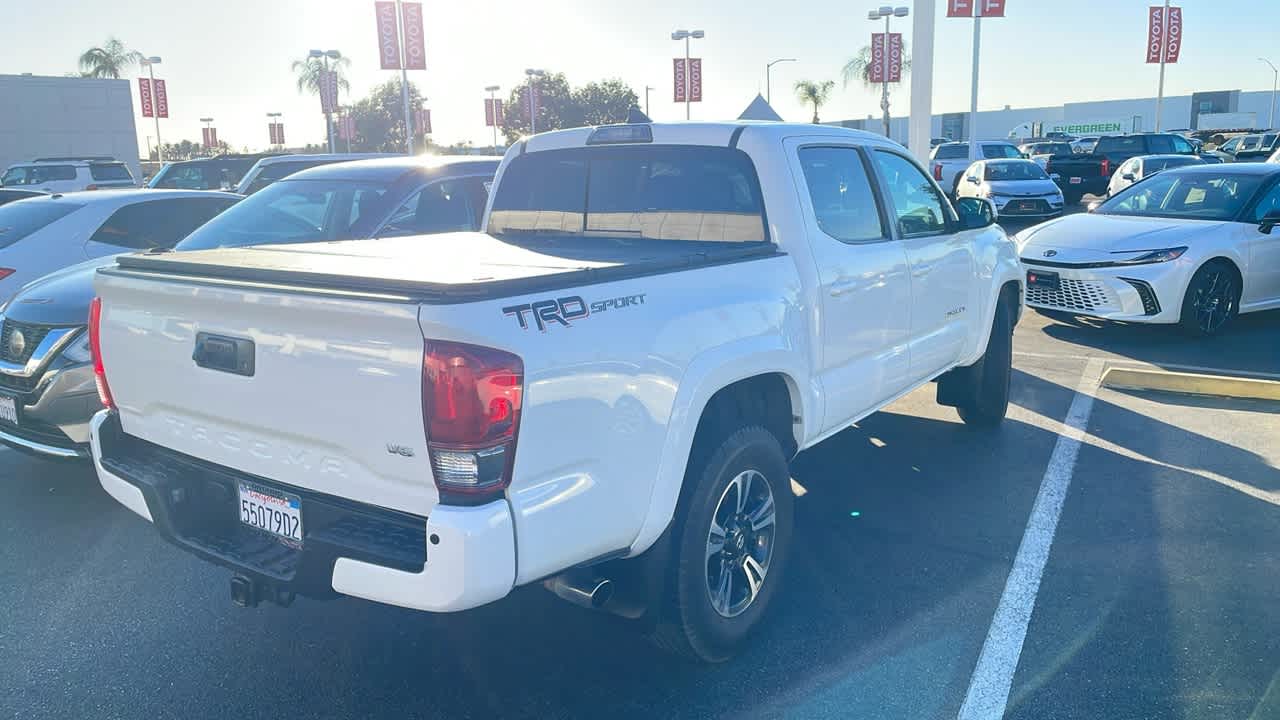 2017 Toyota Tacoma TRD Sport Double Cab 5 Bed V6 4x2 AT 2