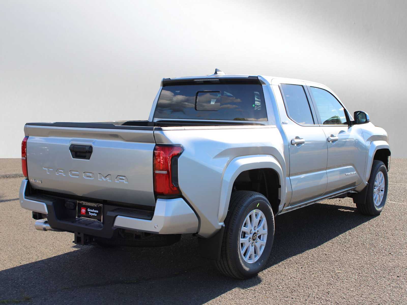 2024 Toyota Tacoma SR5 Double Cab 5 Bed AT 5