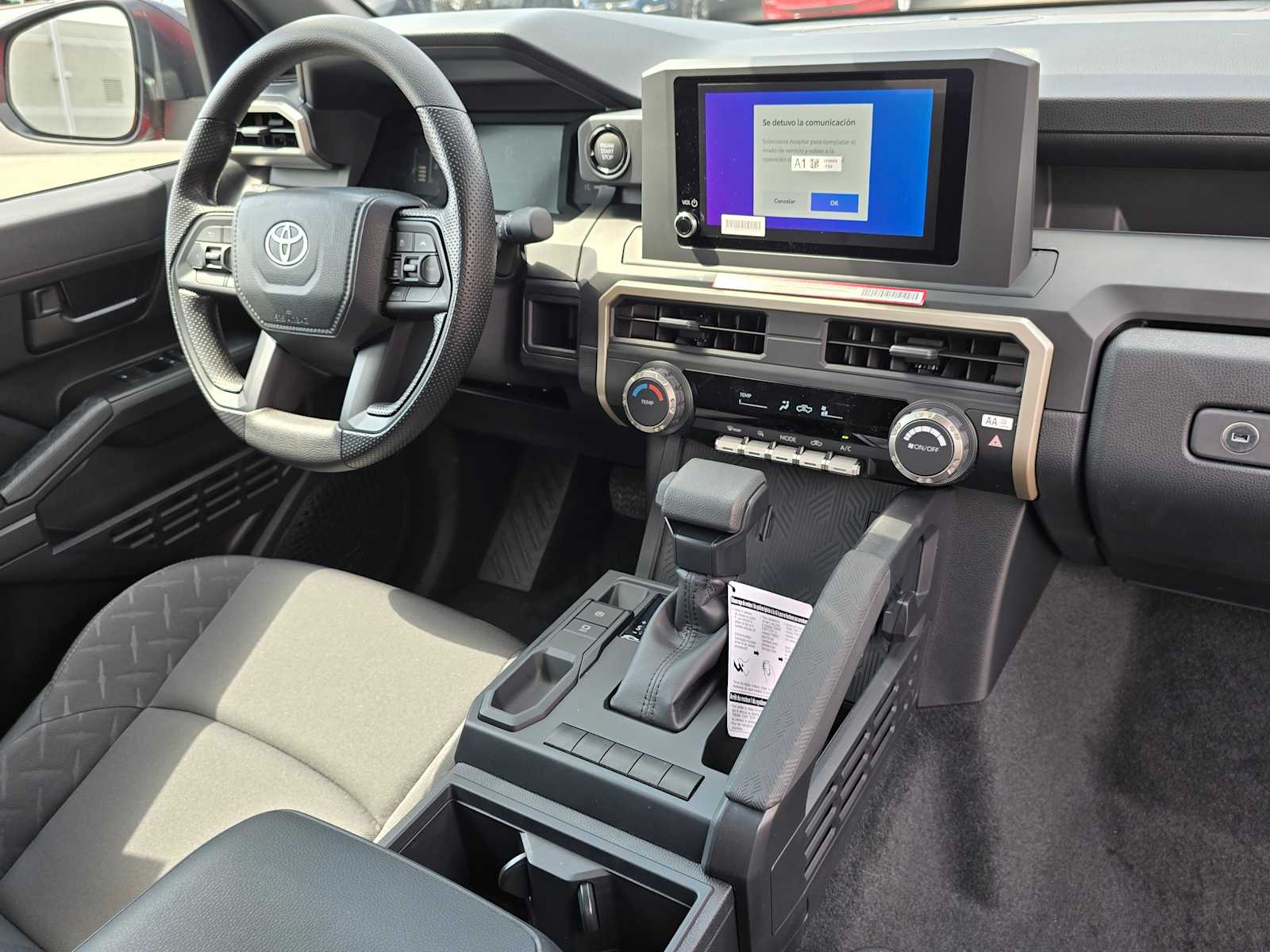 2024 Toyota Tacoma SR XtraCab 6 Bed AT 11