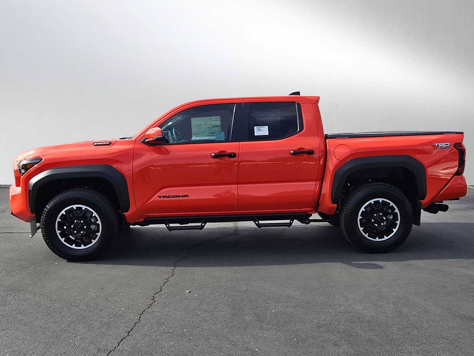 2024 Toyota Tacoma TRD Off Road Hybrid Double Cab 5 Bed AT 2