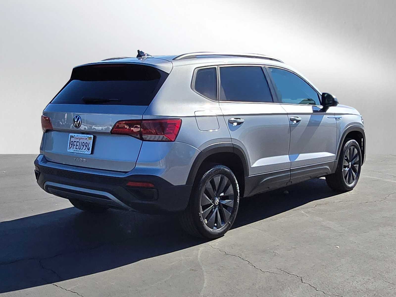 2023 Volkswagen Taos S 5