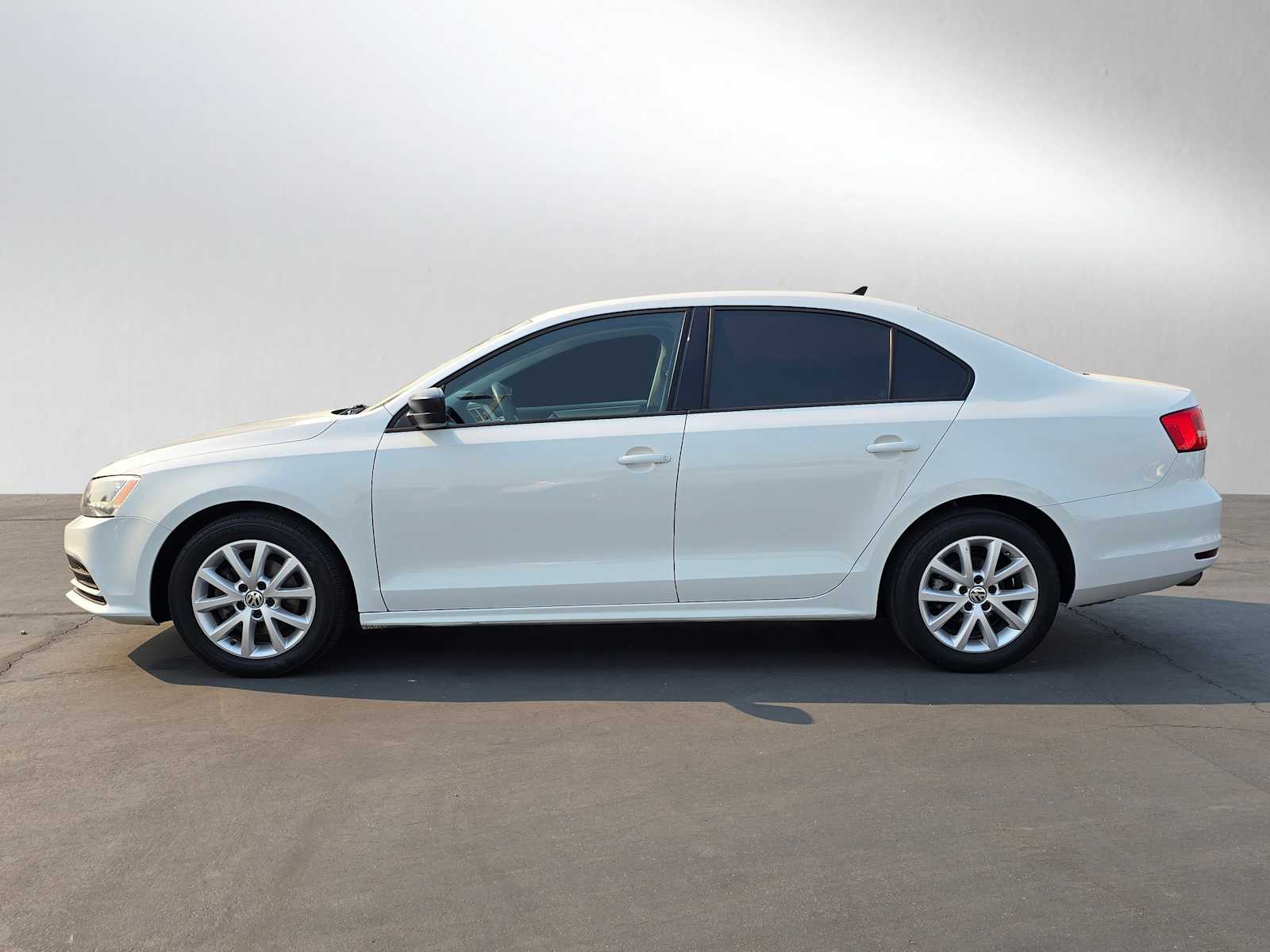 2015 Volkswagen Jetta 1.8T SE 2