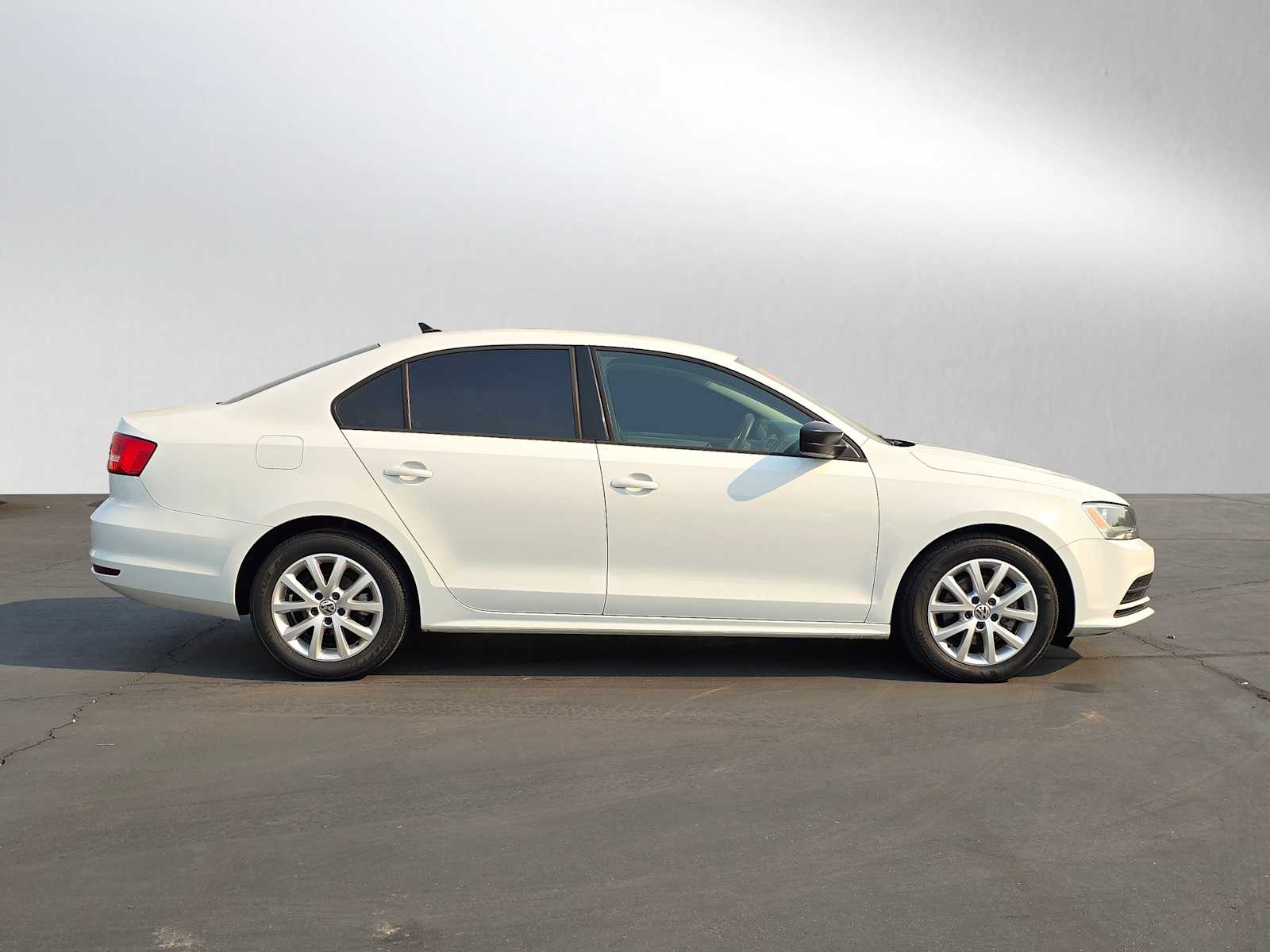 2015 Volkswagen Jetta 1.8T SE 6