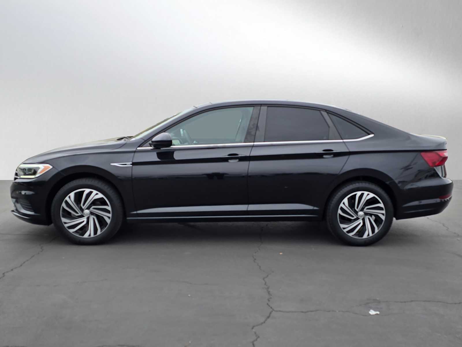 2020 Volkswagen Jetta SEL 2