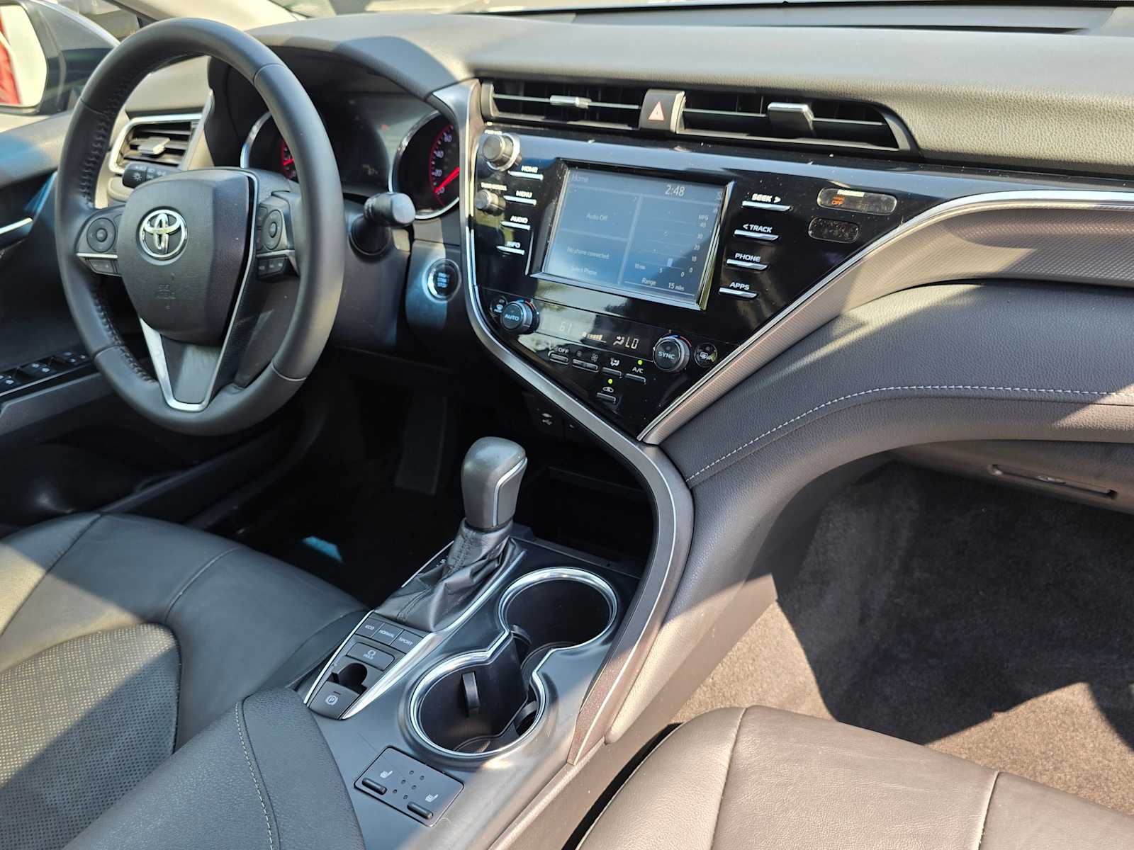 2018 Toyota Camry XSE 11