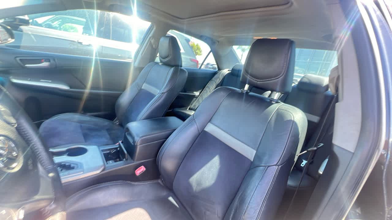 2012 Toyota Camry SE 4