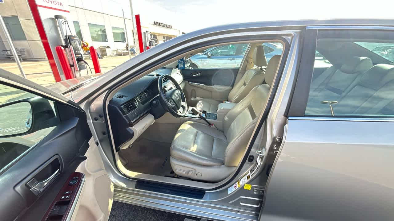 2013 Toyota Camry XLE 5