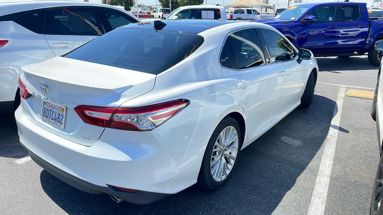 2018 Toyota Camry XLE V6 2