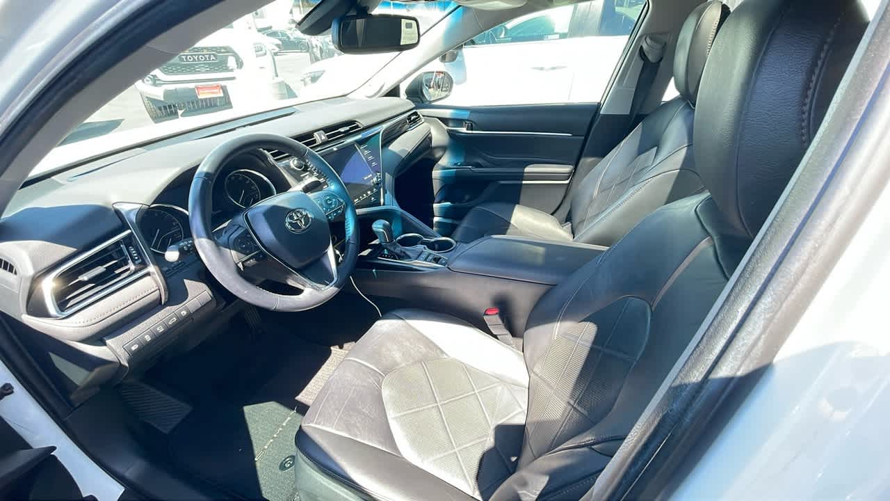 2018 Toyota Camry XLE V6 4