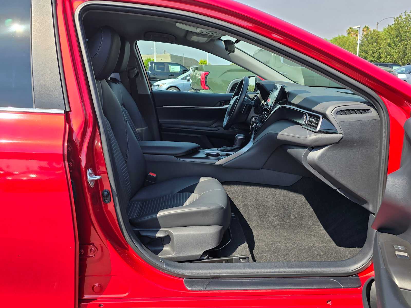 2021 Toyota Camry SE 10