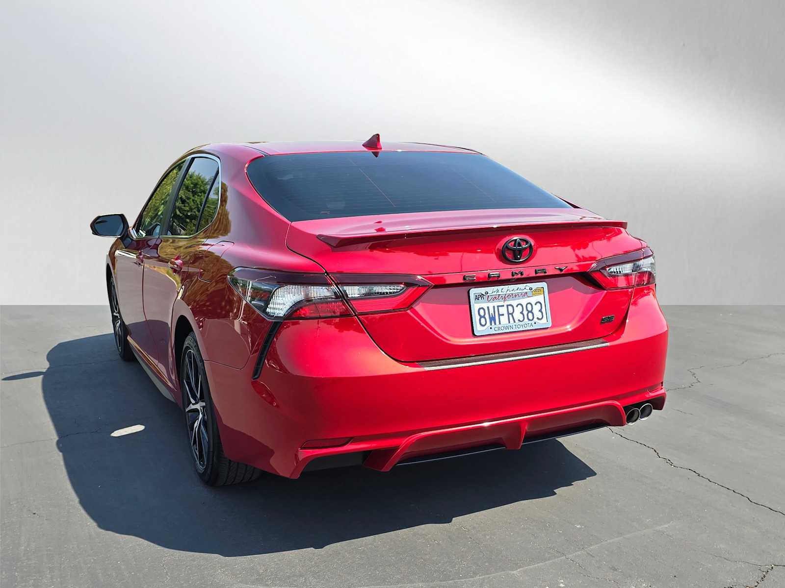 2021 Toyota Camry SE 3