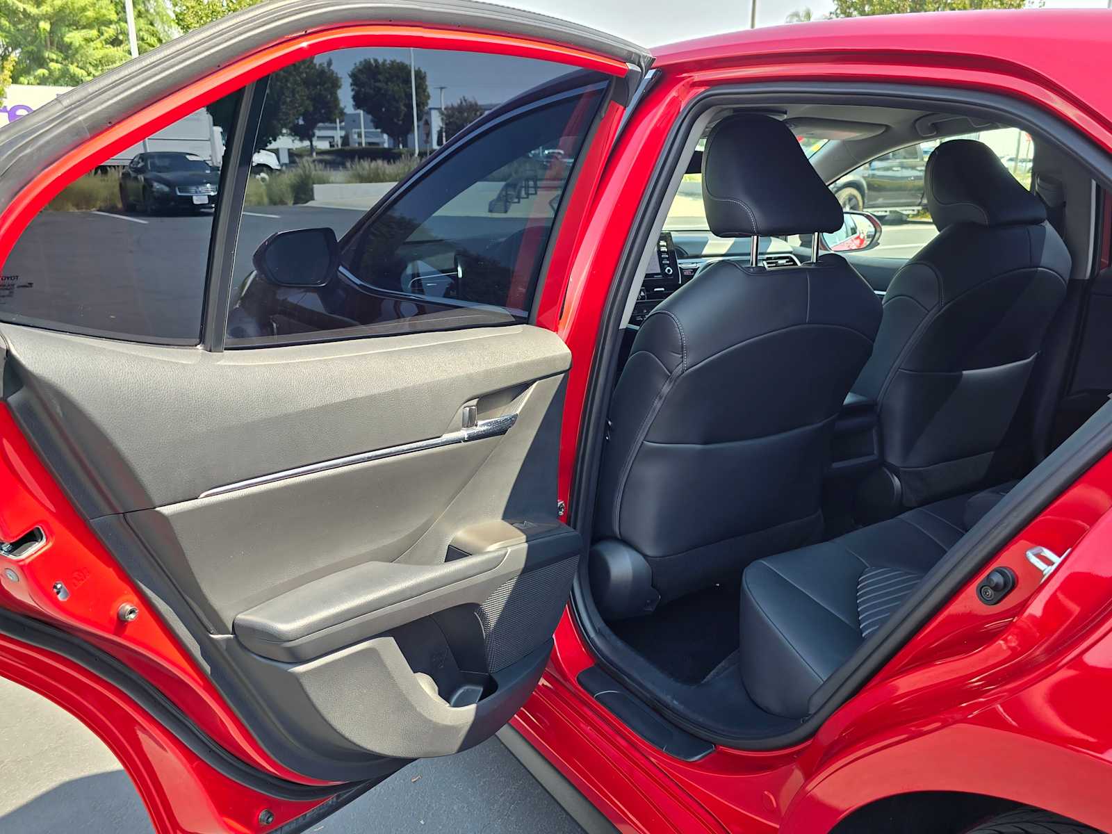 2021 Toyota Camry SE 15