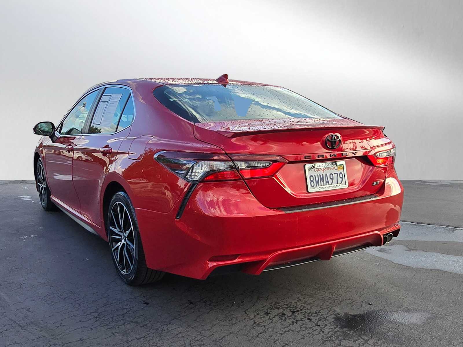 2021 Toyota Camry SE 3