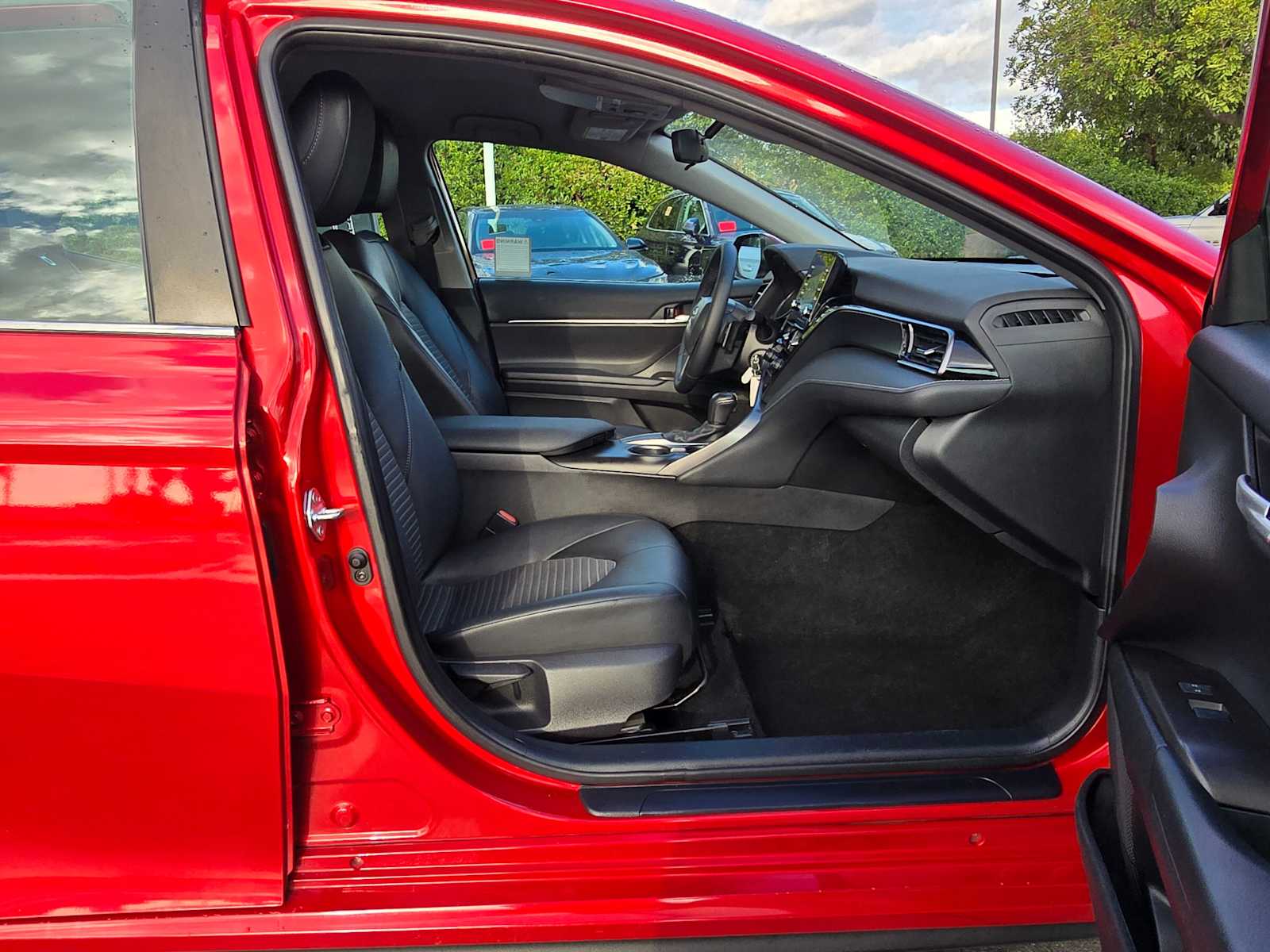 2021 Toyota Camry SE 10