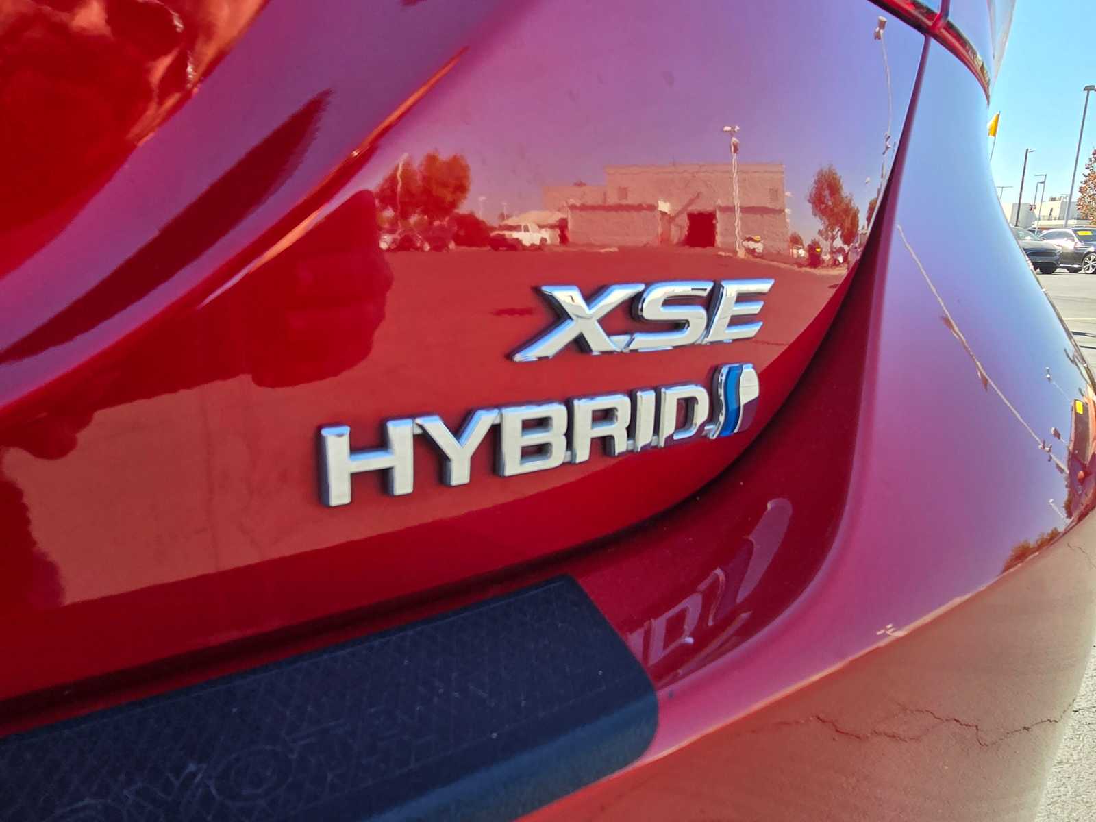 2021 Toyota Camry Hybrid XSE 13