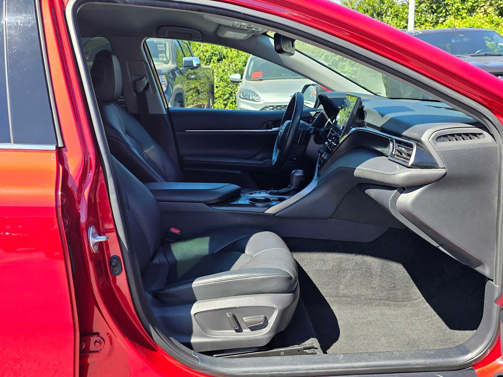 2021 Toyota Camry Hybrid XSE 10