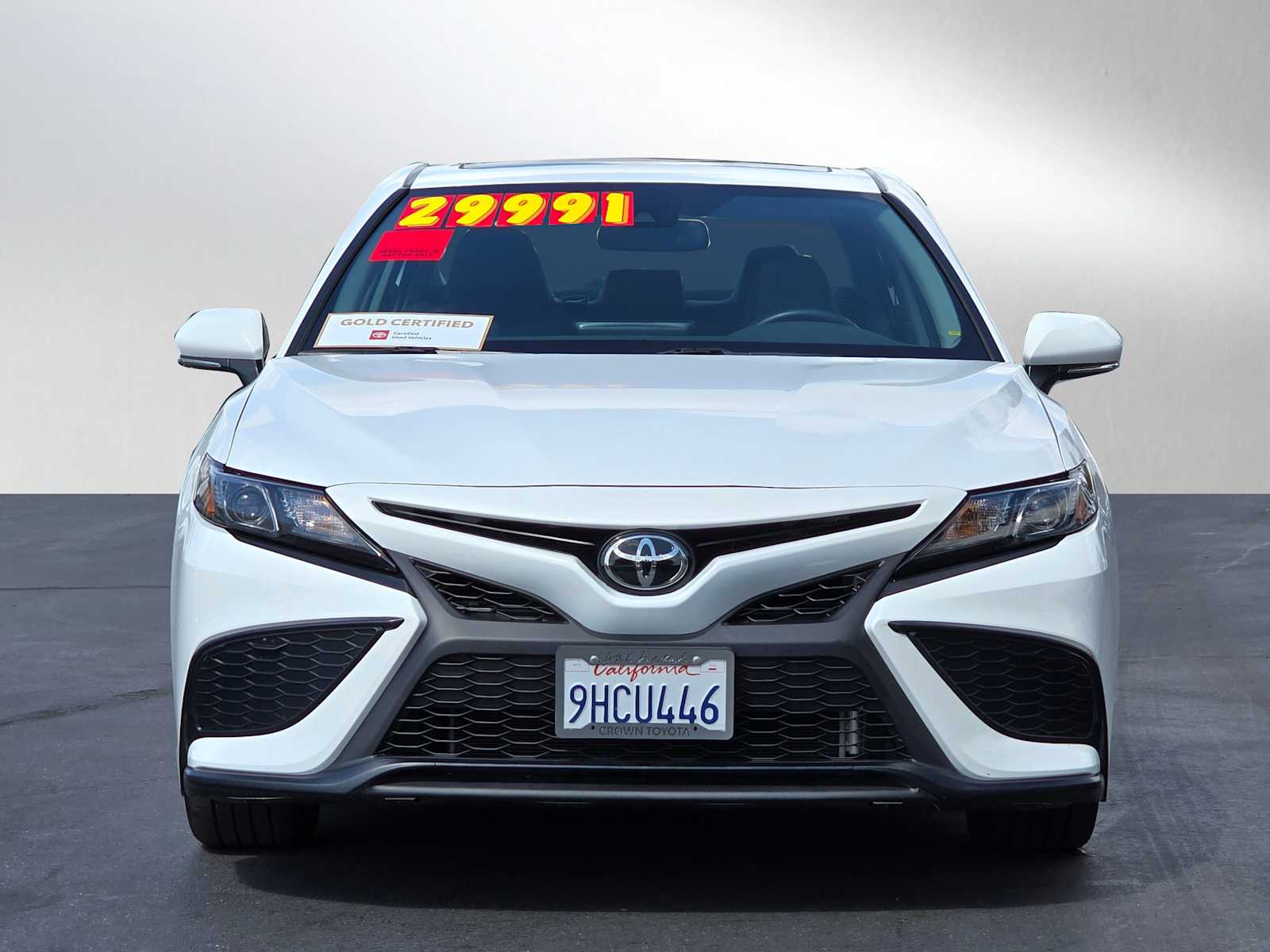 2023 Toyota Camry SE 8