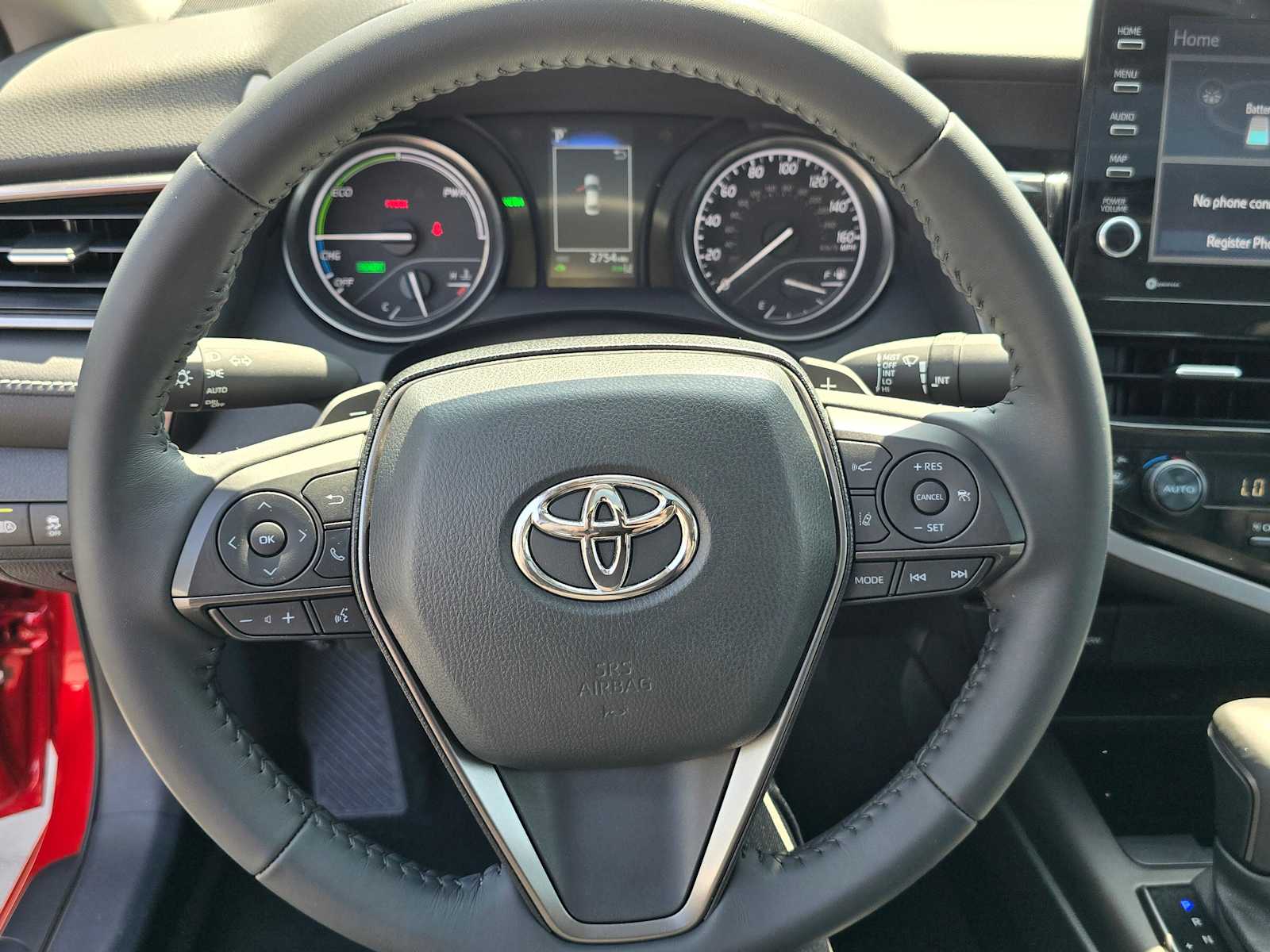 2022 Toyota Camry Hybrid SE 22