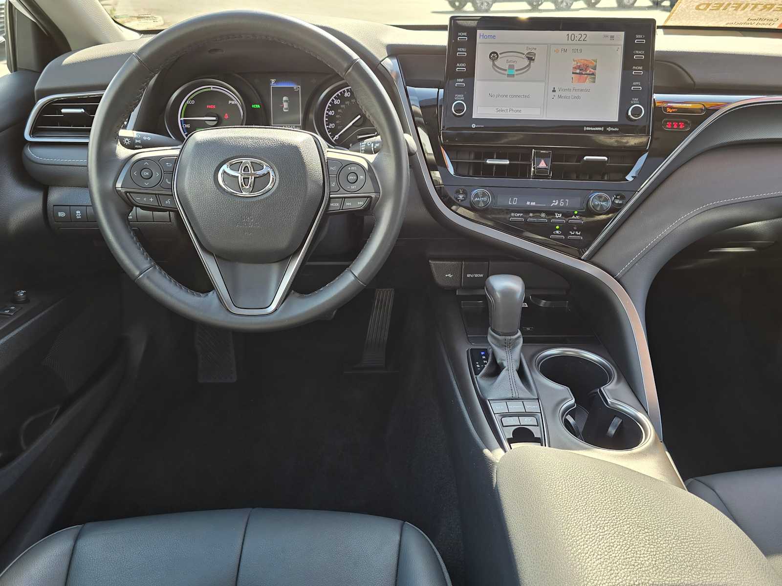 2024 Toyota Camry Hybrid SE 18