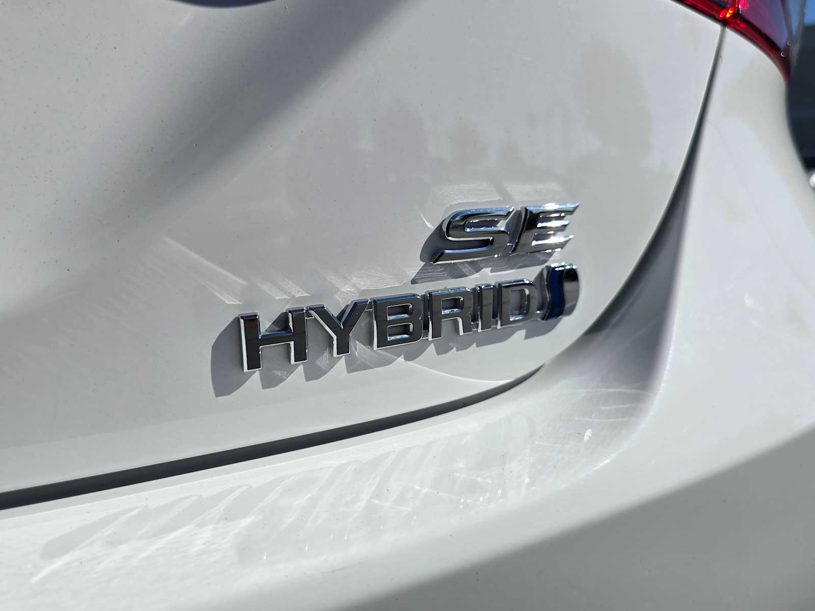 2023 Toyota Camry Hybrid SE 13