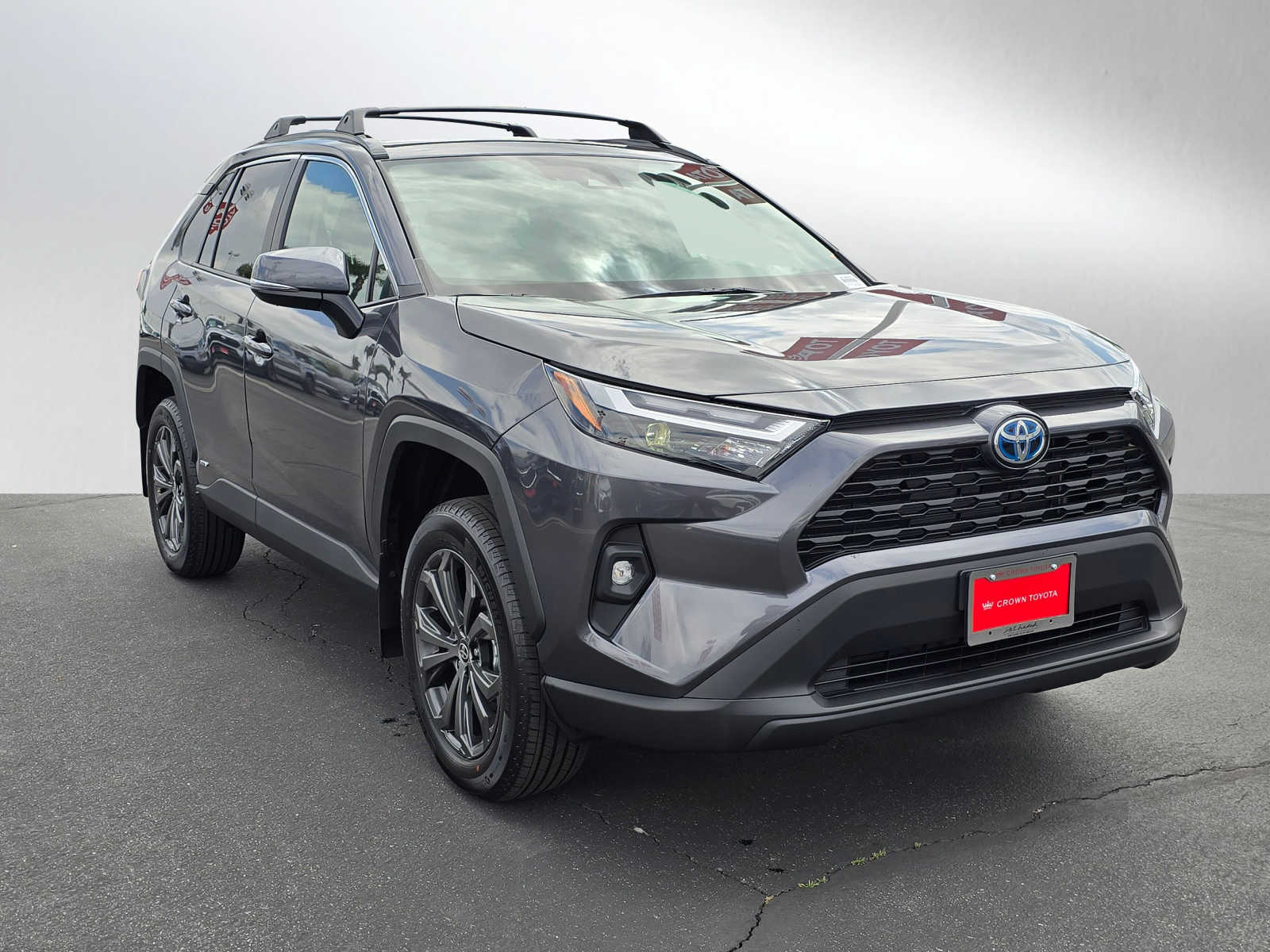 2024 Toyota RAV4 Hybrid XLE Premium 7