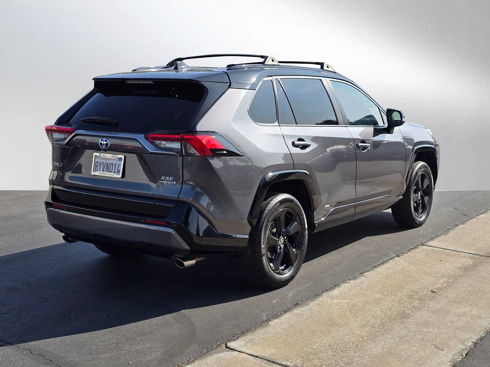 2021 Toyota RAV4 Hybrid XSE 5