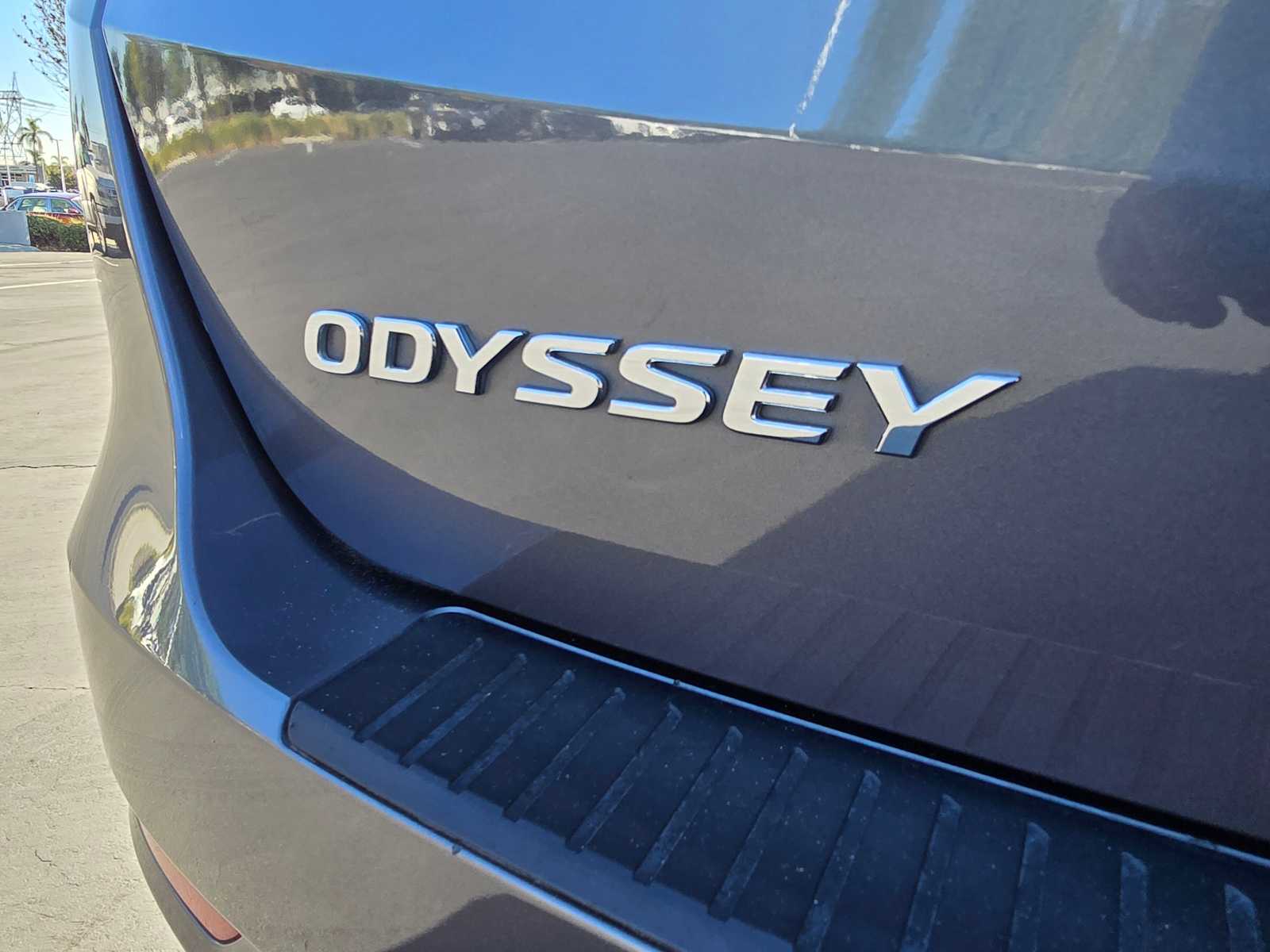 2018 Honda Odyssey EX 13