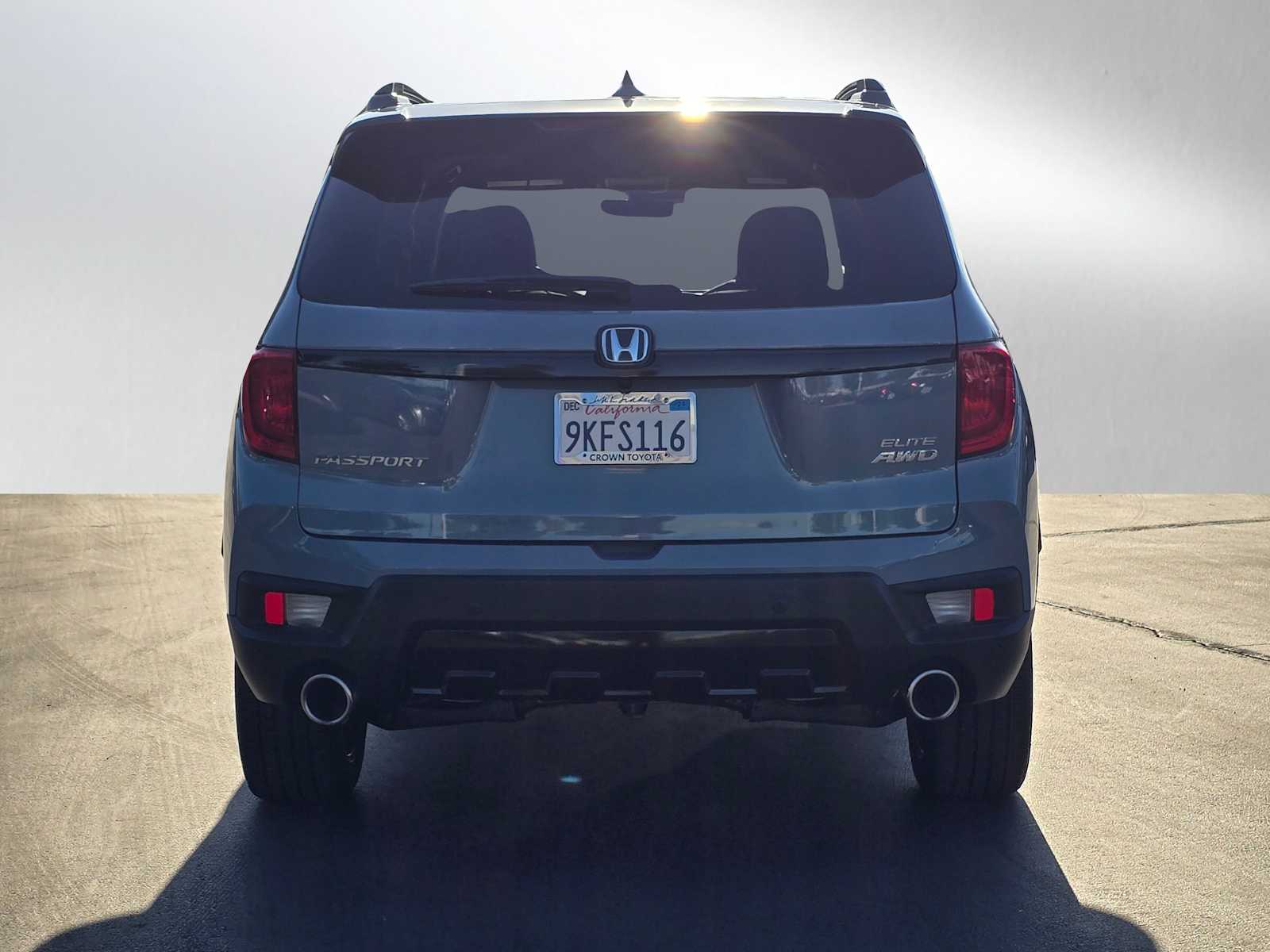 2023 Honda Passport Elite 4