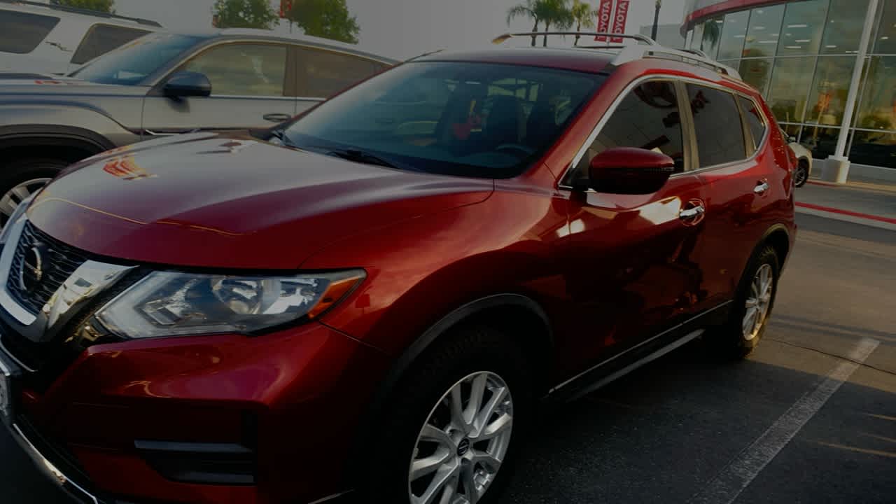 2018 Nissan Rogue SV 6