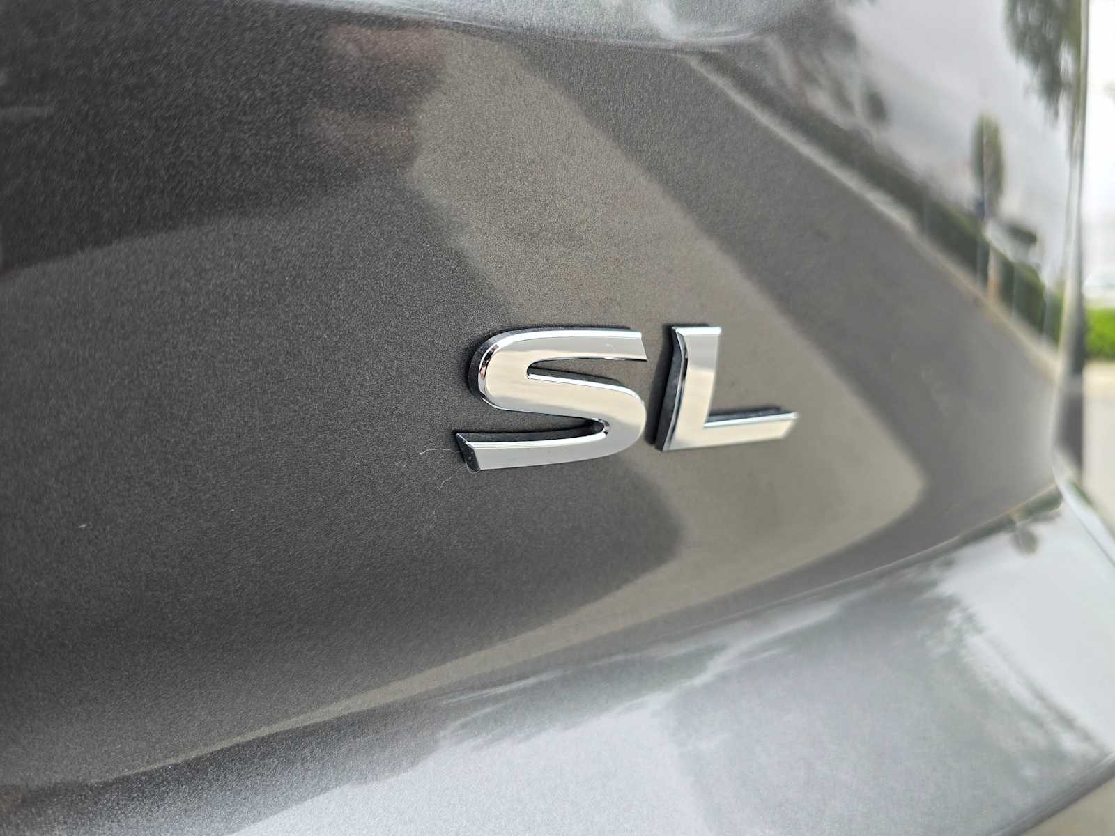 2022 Nissan Pathfinder SL 13