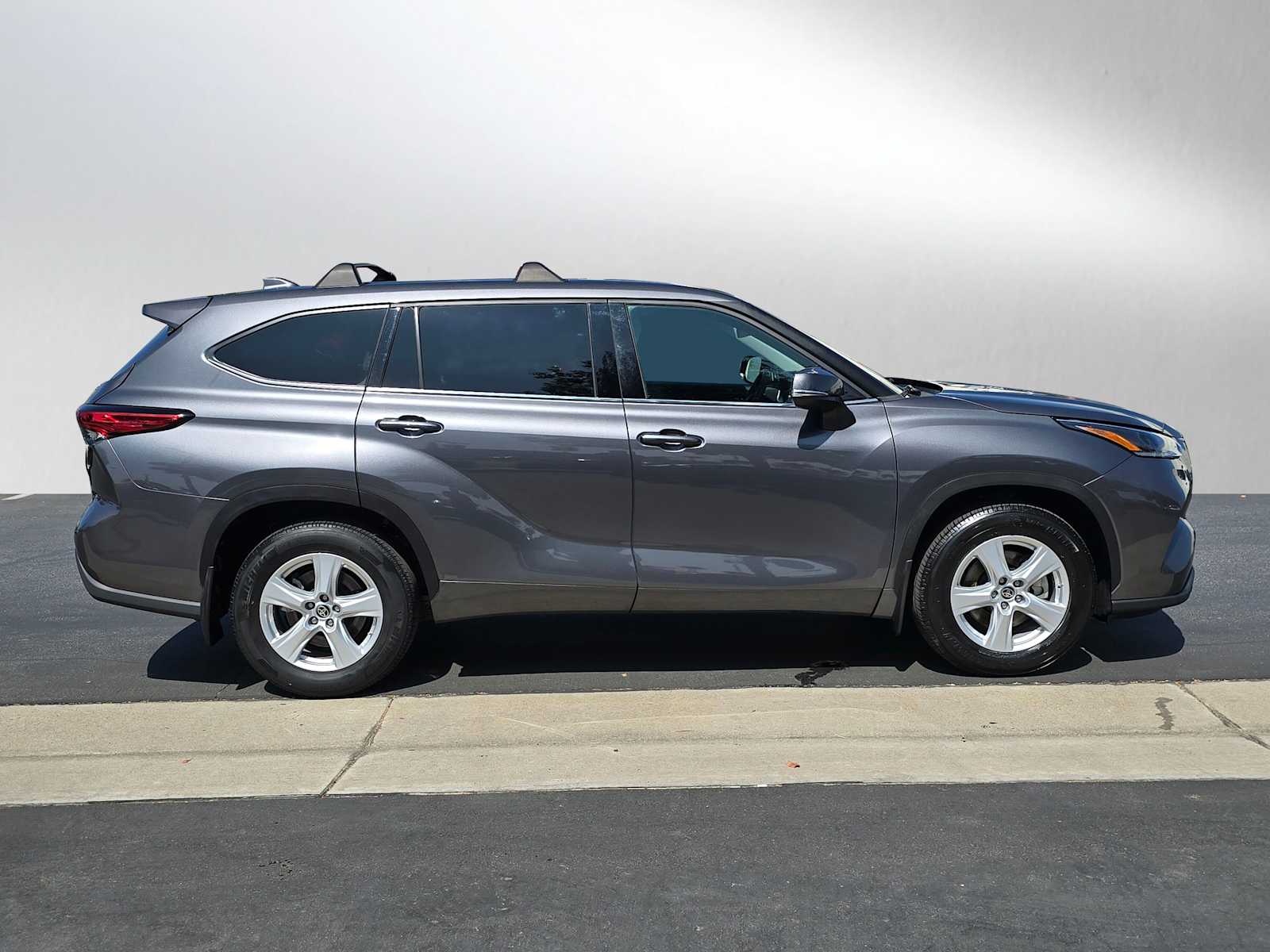 2021 Toyota Highlander L 6