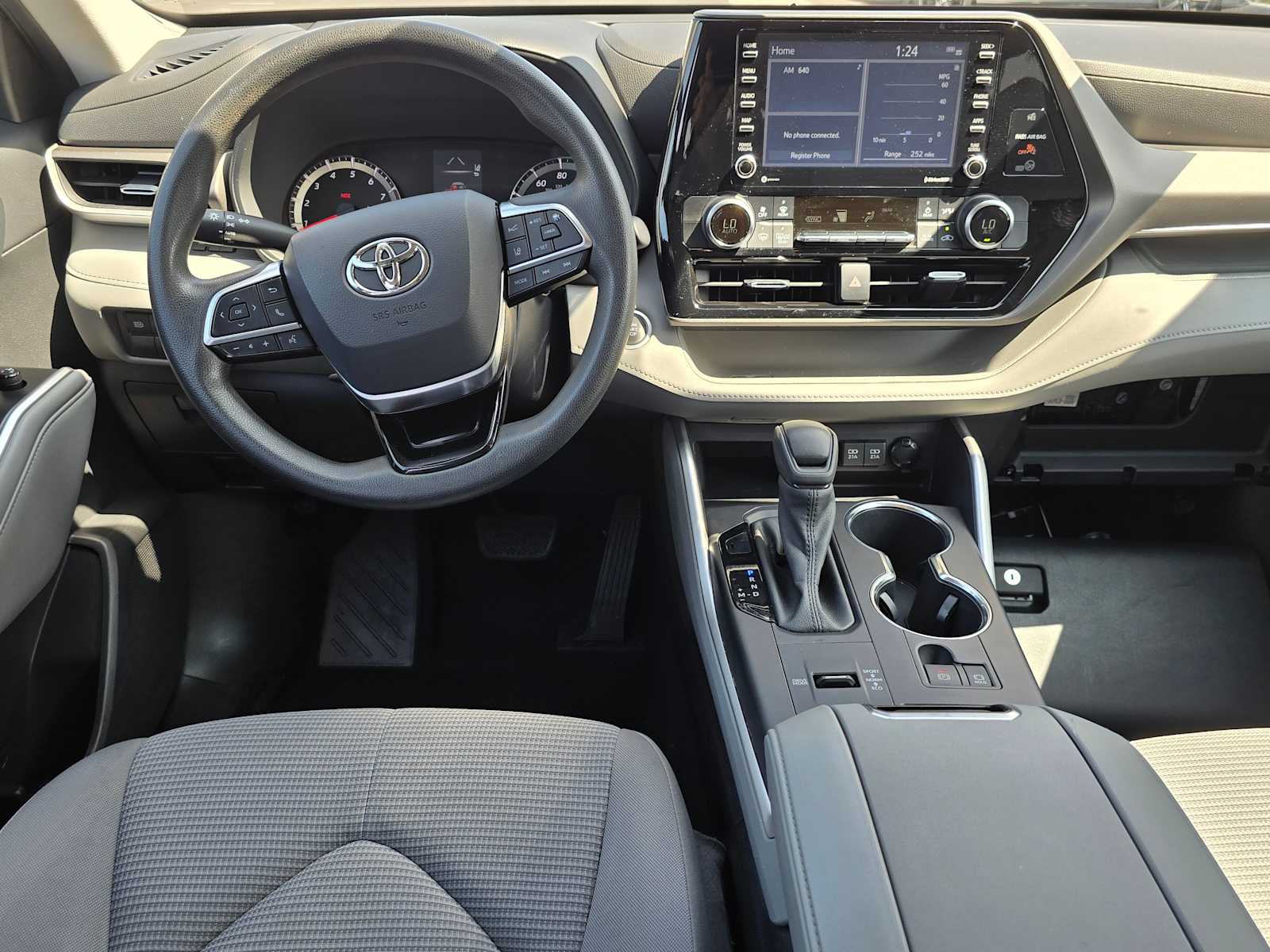 2021 Toyota Highlander L 19