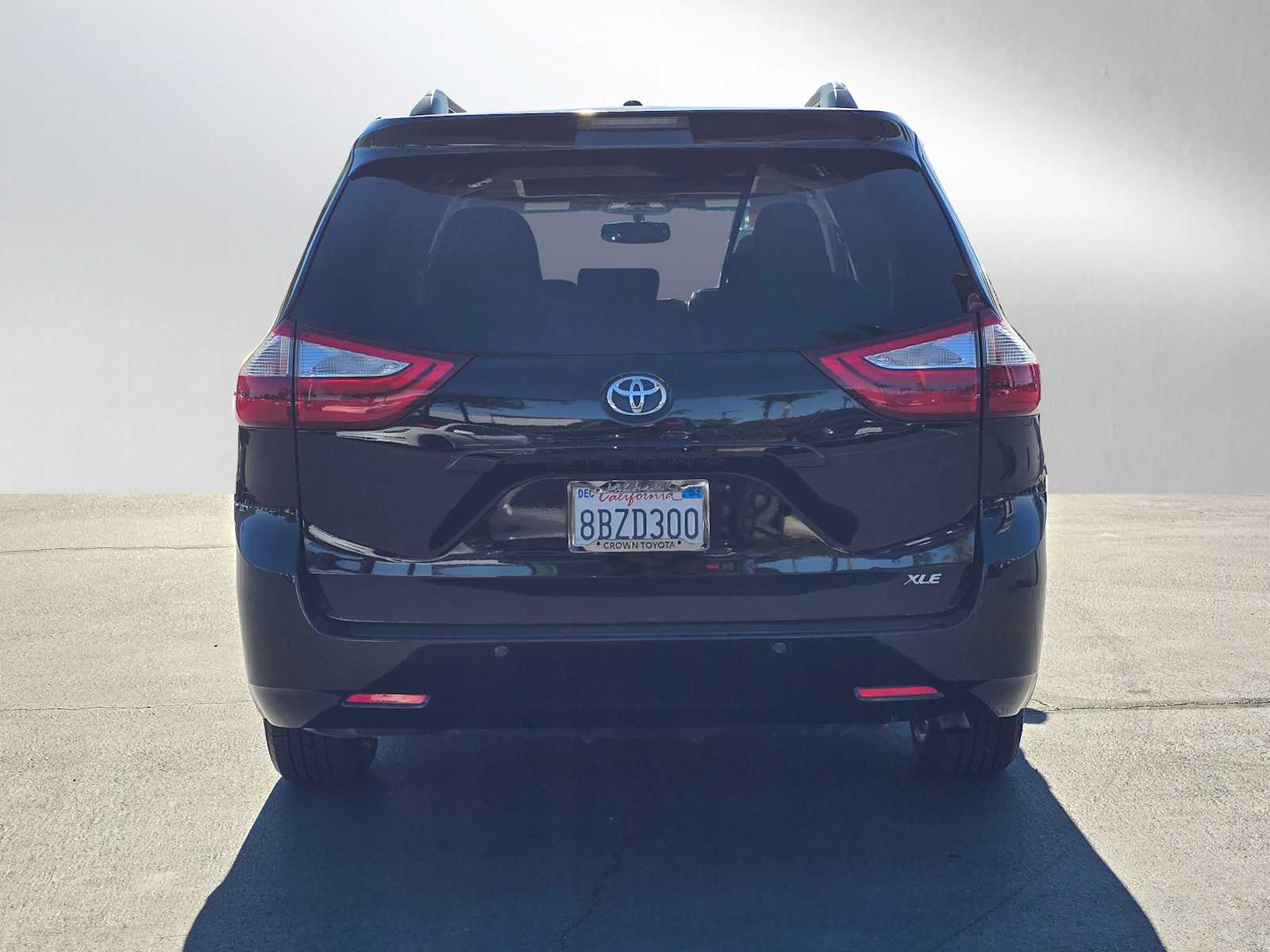 2017 Toyota Sienna XLE 4