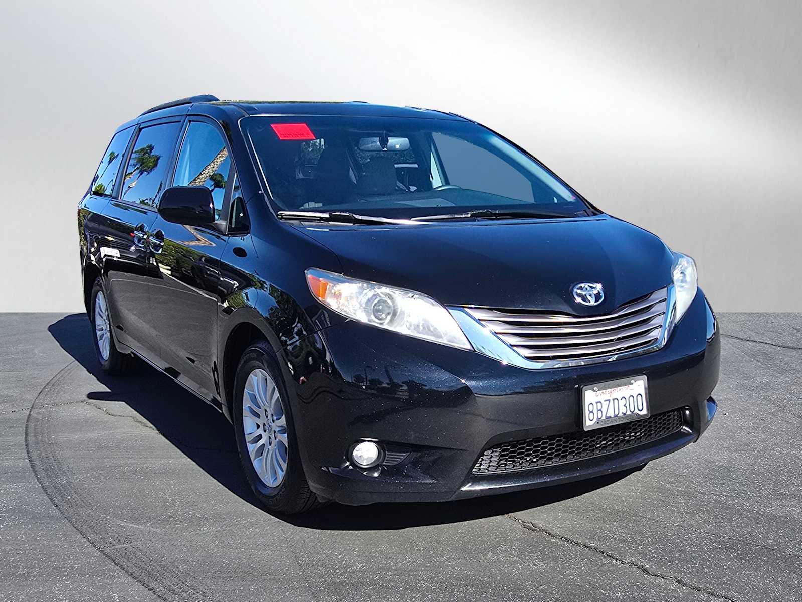 2017 Toyota Sienna XLE 7