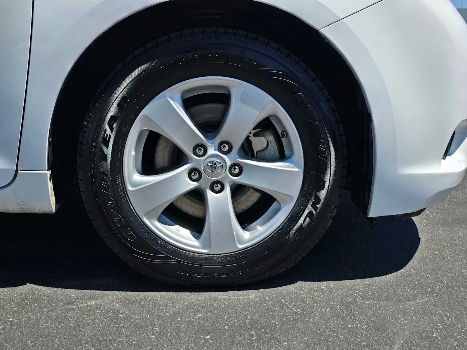 2017 Toyota Sienna L 9