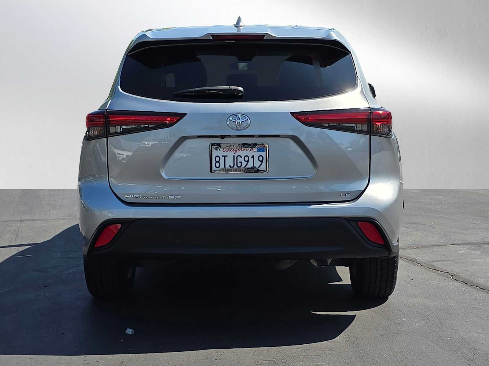 2021 Toyota Highlander LE 4