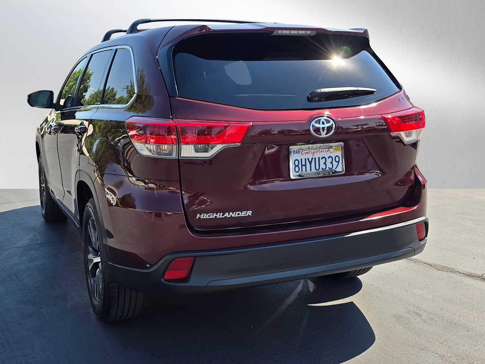 2019 Toyota Highlander LE 3