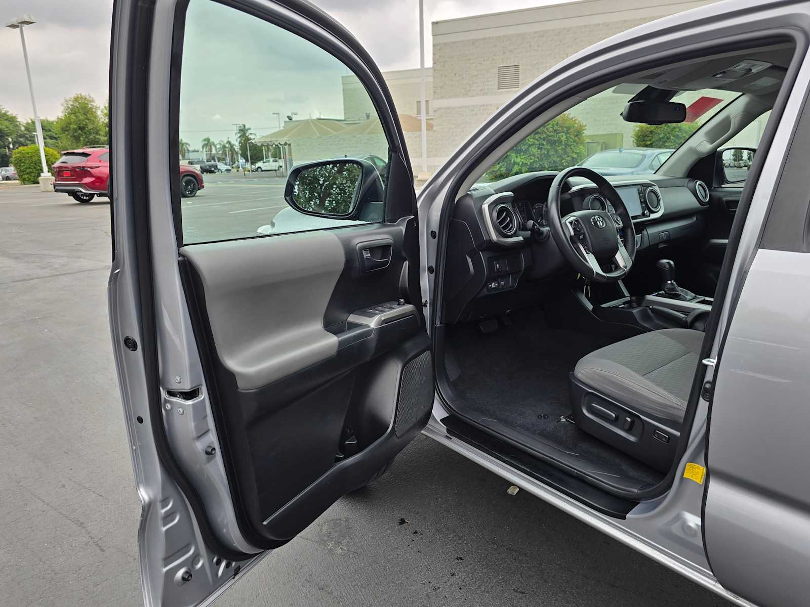 2021 Toyota Tacoma SR5 Double Cab 5 Bed V6 AT 19