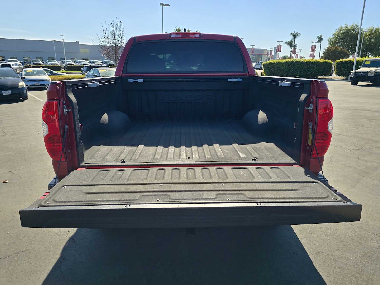 2020 Toyota Tundra SR5 CrewMax 5.5 Bed 5.7L 15