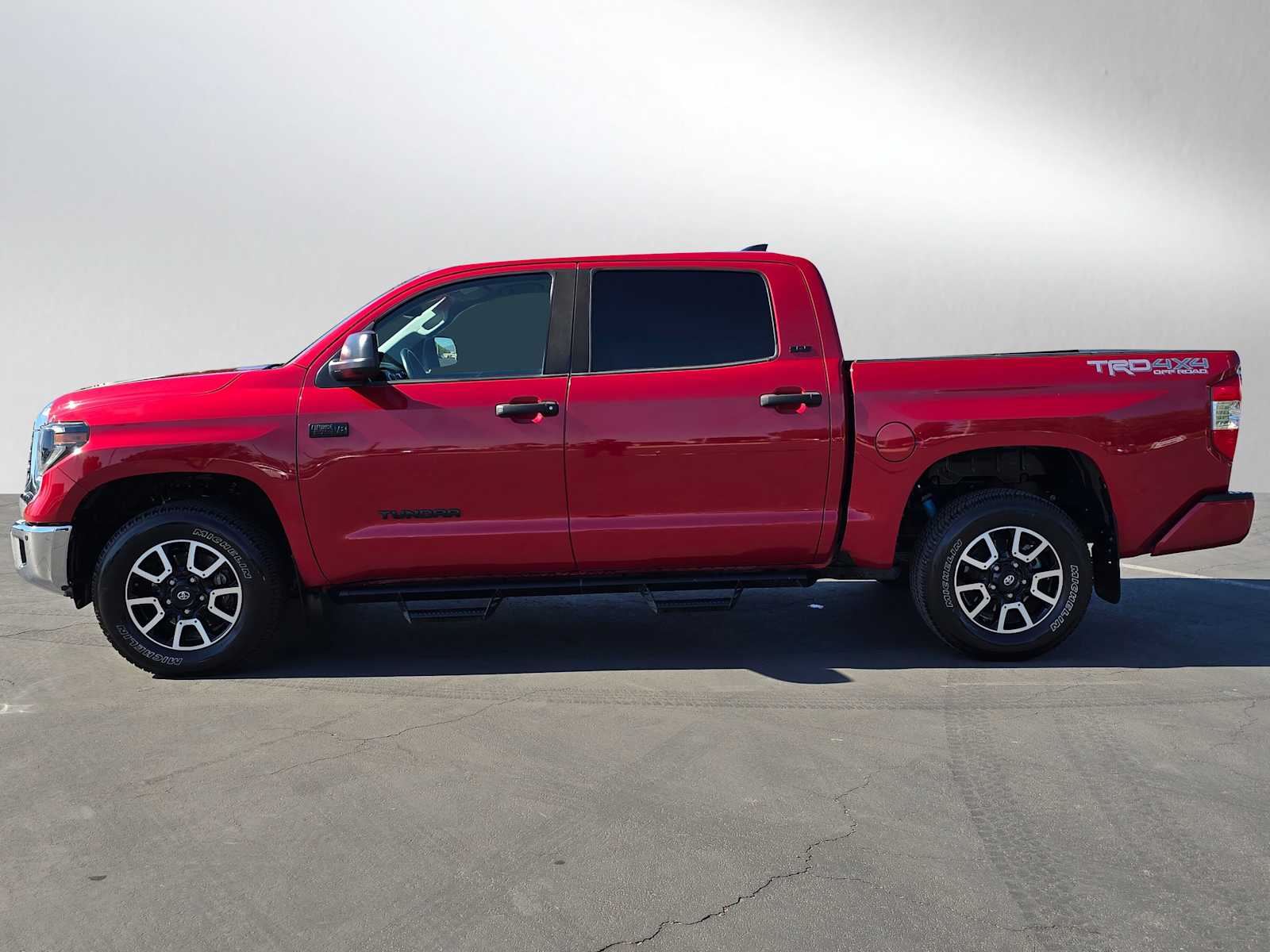 2020 Toyota Tundra SR5 CrewMax 5.5 Bed 5.7L 2