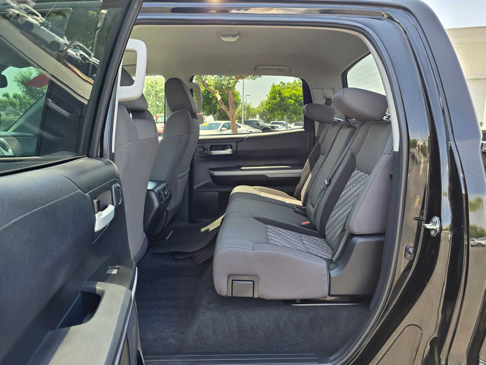 2019 Toyota Tundra SR5 CrewMax 5.5 Bed 5.7L 16