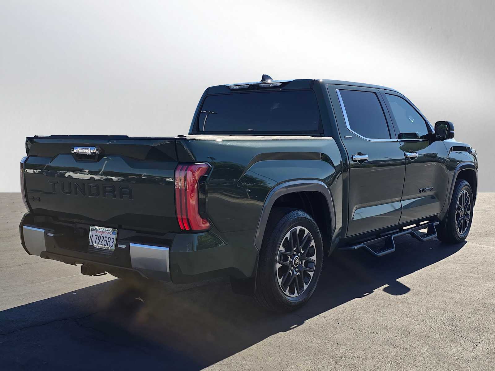 2023 Toyota Tundra Limited CrewMax 5.5 Bed 5