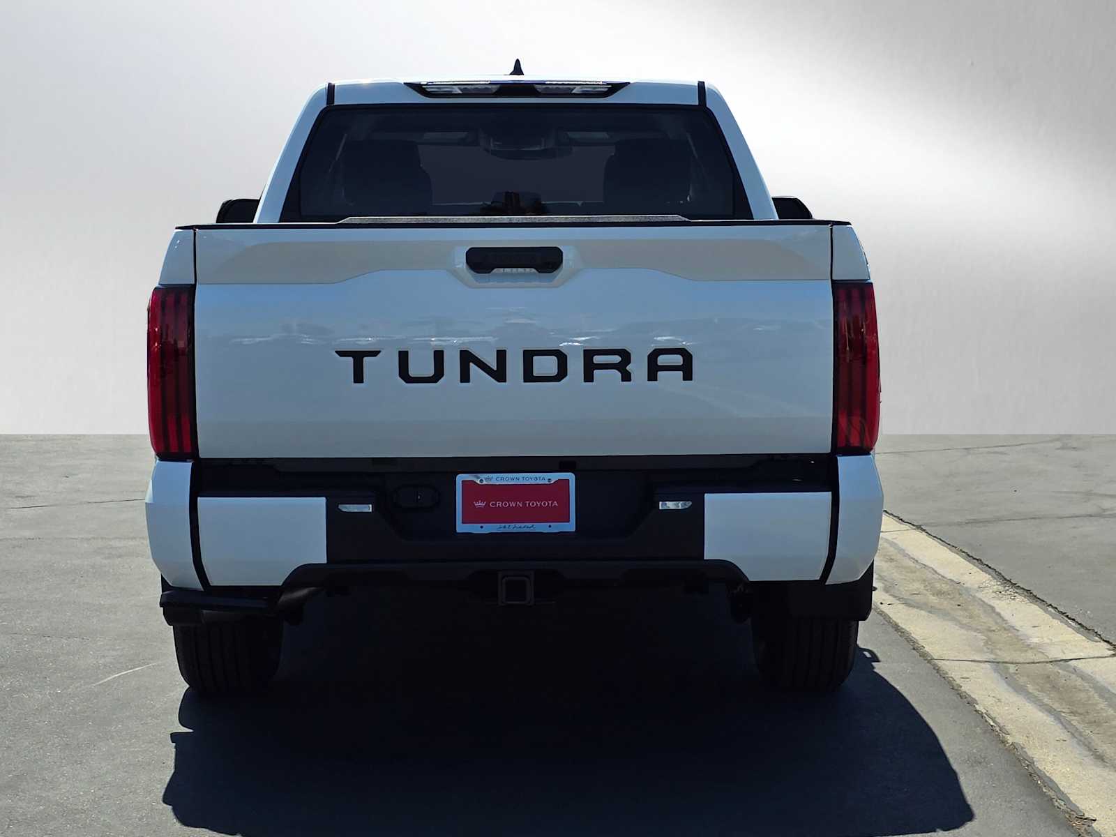 2024 Toyota Tundra SR5 CrewMax 5.5 Bed 4